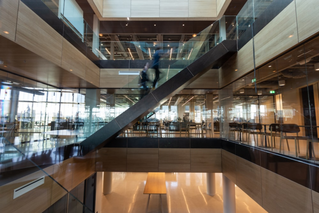 Commercial Facility Cost-saving janitorial services